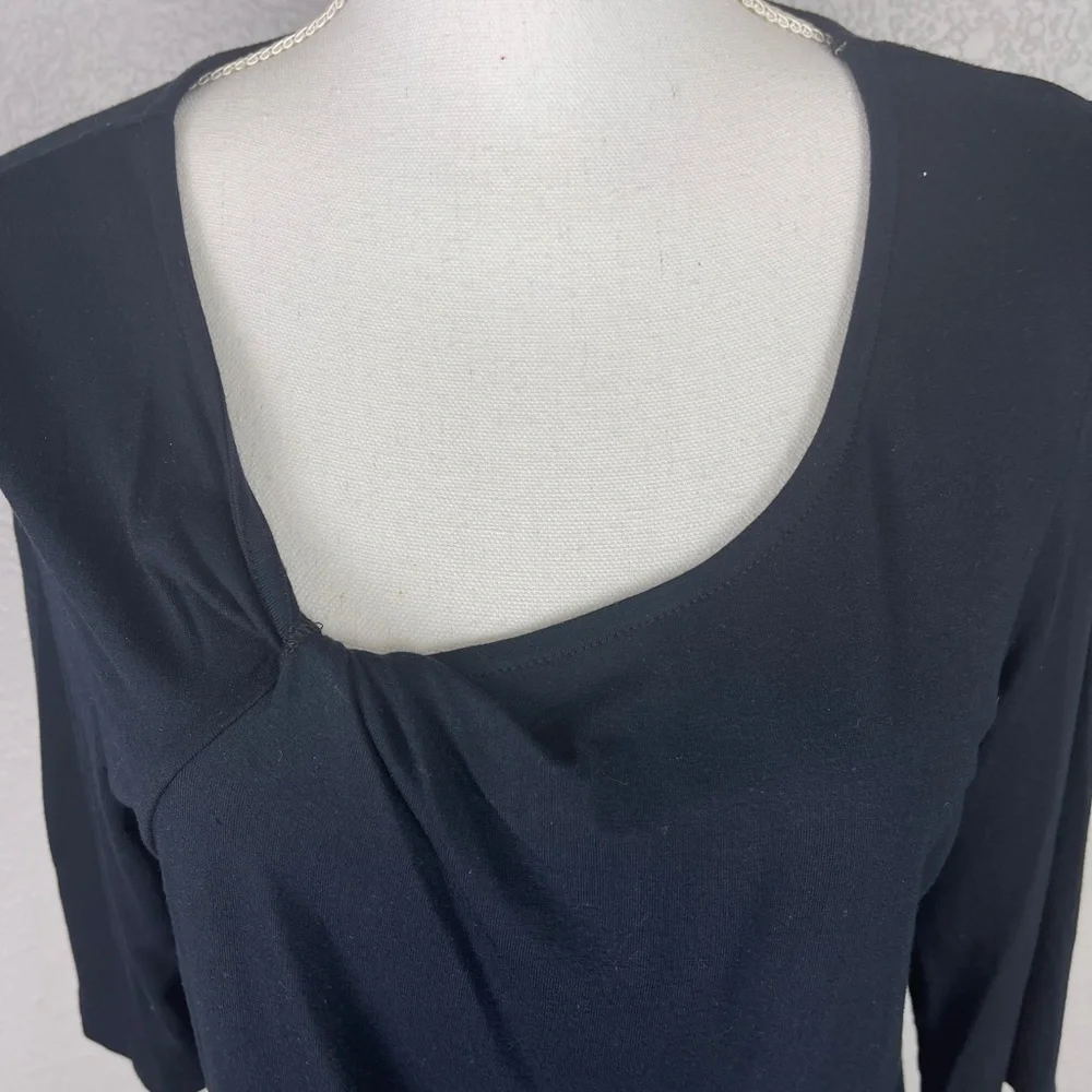 Marina Luna pre owned